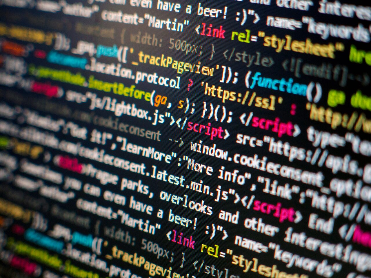 Vietnam app development source code on screen with AI coding tools