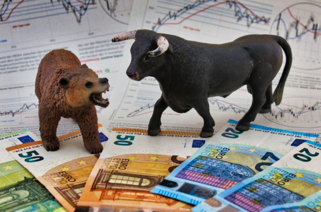 Personal defensive finance strategy during bull and bear market cycles